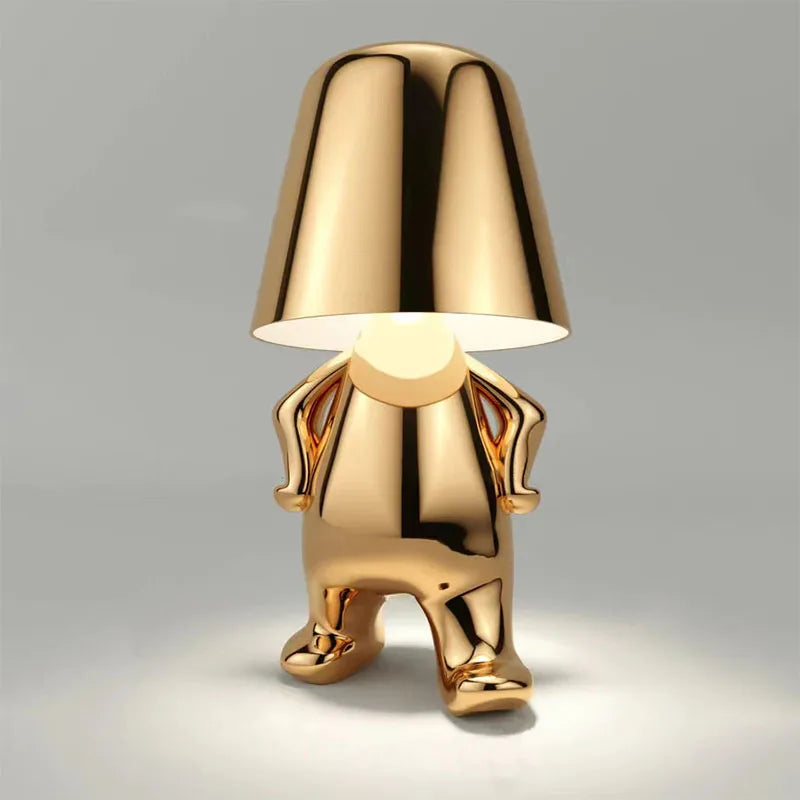 Petit Homme Doré - Lampe de Nuit Design et Moderne pour une Décoration Unique